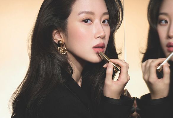 【Dolce & Gabbana】 全球品牌大使 文佳煐My Lip Stylo 唇膏系列 —由文佳煐傾情詮釋，每一層唇色皆為自我宣言