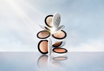 【NARS】 全新 裸光幻閃亮采餅  全系列 5 色 閃出光澤．亮出態度  不管多暗，你的臉最亮