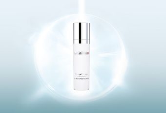 【La Colline】 來自雪峰的純淨靈感，打造夏日亮白防禦哲學 Clar•Ology 極萃臻白光燦系列，守護肌膚恆亮之美