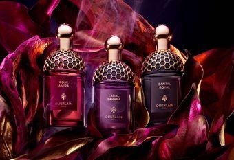 【GUERLAIN 嬌蘭】 花草水語 暮嫣撒哈拉 純粹淡香精 TABAC SAHARA 以煙燻菸草及迷人覆盆子香調 描繪日落沙丘時刻映出的嫣粉色微光 2026.02正式上市