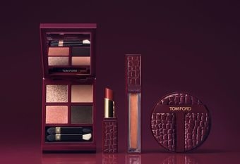 【TOM FORD】 全新私人調香暨彩妝系列  情慾無花果(Figue Érotique)  果香與深邃慾望的極致相遇 大膽越界 打造全新誘惑美學