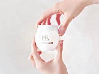 【Helena Rubinstein 赫蓮娜】 是誰偷走妳的少女感？ 全新#童顏膠原白繃帶 完美高效配方，重塑膠原緊緻網絡、把失去的蘋果肌親手「補」回來！