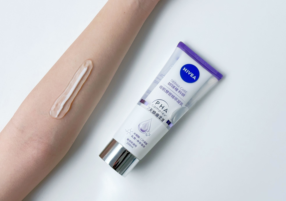 皮膚科醫師聯合權威推薦！雙管#注嫩瓶三酸煥膚 1天嫩亮滑有感 敏肌也能大膽刷酸！
