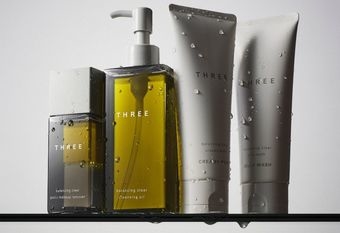 【THREE】 淨化肌膚之前，香氣先喚醒平衡 全新「平衡淨化」系列，就此誕生