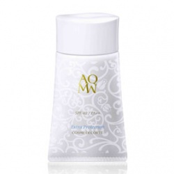 高效防禦精華乳SPF40/PA++ 高效防禦精華乳SPF40/PA++
