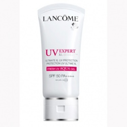 超輕盈柔白水感隔離露SPF50/PA++++ 超輕盈柔白水感隔離露SPF50/PA++++