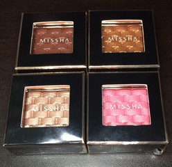 個眼影就是美嘛!我在屈臣氏找好久終於找到可