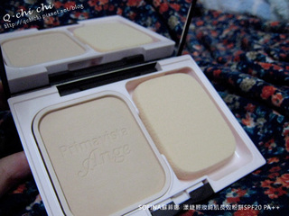漾緁輕妝綺肌長效粉餅屈臣氏粉餅$340(開