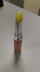 滋潤到我~灑花其實在日本藥妝店買比較實惠啦