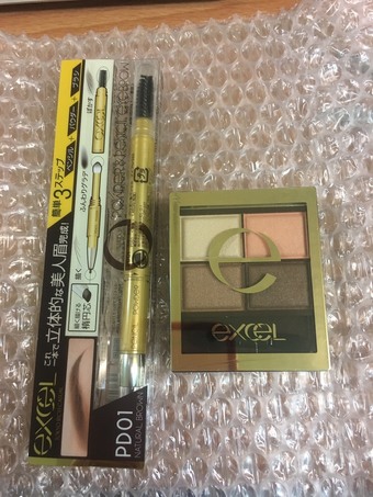 的是za的旋轉式眉筆屈臣氏打折後一隻不到2