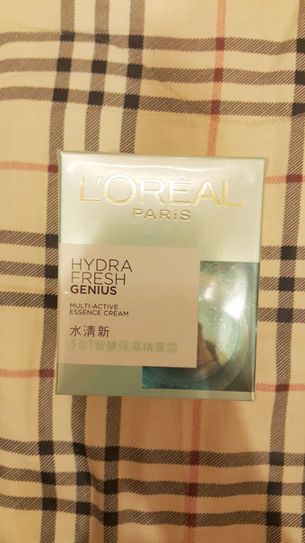 強大的保濕配方，融匯法國純淨高山泉水，可密