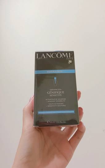用完它的～btw新的隨身包，多了擠壓瓶耶，