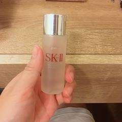 幾乎全臉都會出油之前母親節檔期時有買過一次