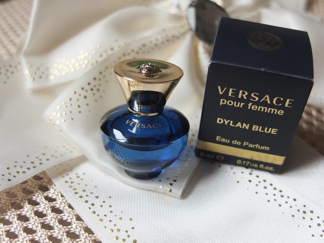 小黑貓 Versace 凡賽斯 狄倫 女神女性淡香精