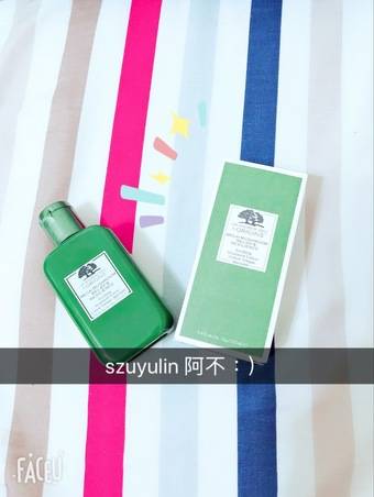 合偏乾，試用時正處於換季，皮膚開始不安份了