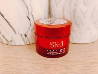 淚）隨著秋冬的到來與換季的逆襲，臉上的乾紋