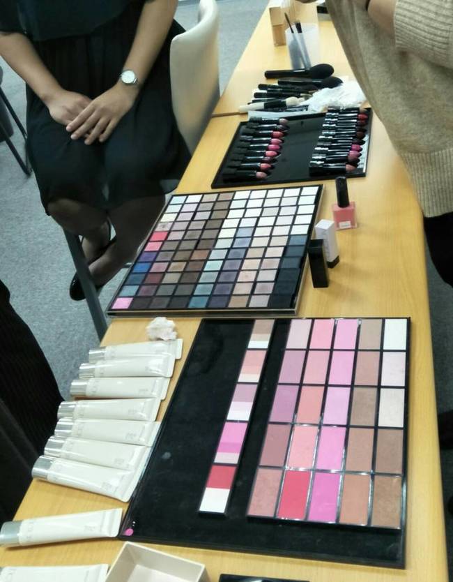 UrCosme試用#ADDICTION 奧可玹癮彩眼影