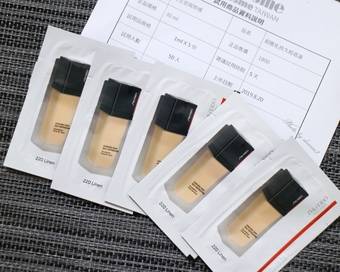色和色彩飽和的特性和東京櫃比較起來，現在我