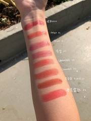 會染唇😭-10號是在屈臣氏看到寫大大的限定