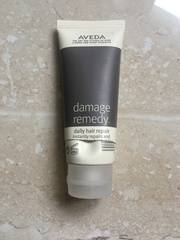 快樂的全職媽咪 - AVEDA 肯夢 復原配方潤髮乳 使用心得圖片