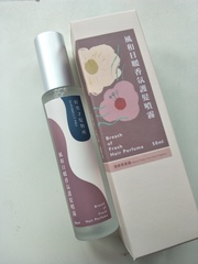 及背髮質粗硬自然捲有染髮先搖勻後噴於乾澀毛