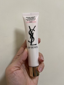 Cindyhe - YSL 聖羅蘭 名模肌密光幻防護妝前乳(玫瑰粉) 使用心得圖片