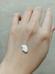 波波草 - CLARINS 克蘭詩 薔薇果美胸霜-豐滿 使用心得圖片