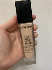 肌出油之後會變的比較奶油肌一些遮瑕的部分則