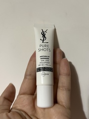 亞亞亞亞亞靜 - YSL 聖羅蘭 極效活萃輕盈UV防曬凝露SPF 50+/PA++++ 使用心得圖片
