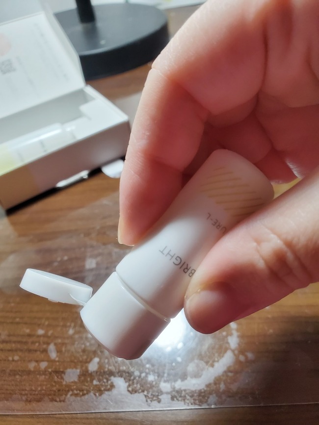 使是小包裝瓶罐設計也不馬虎