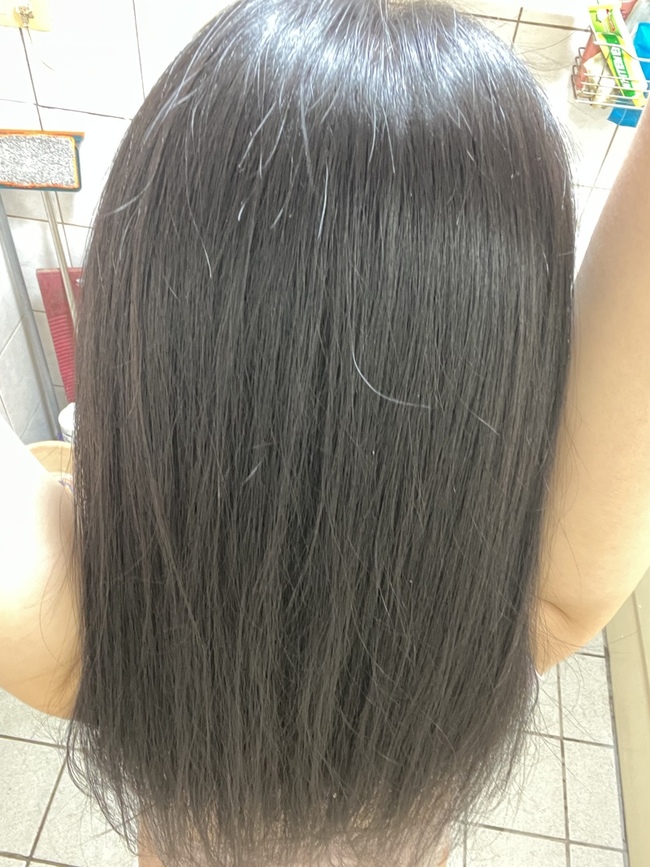 髮膜裡最輕鬆容易清洗乾淨的