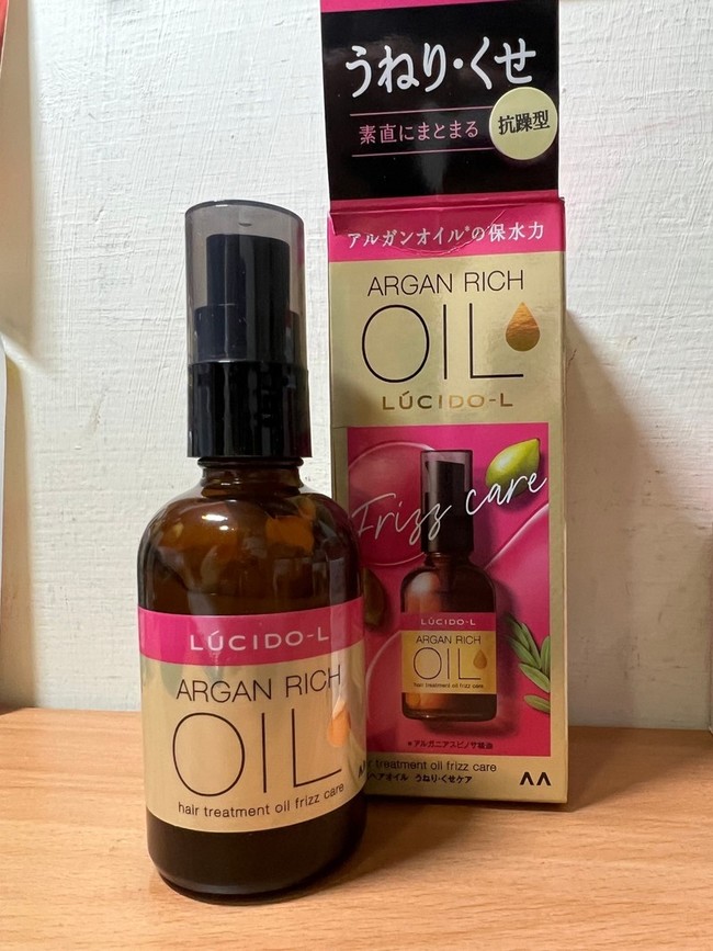 可以很有效的快速撫平毛躁和修護