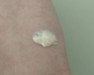glin - LA ROCHE-POSAY 理膚寶水 B5彈潤修復眼霜 使用心得圖片