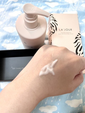 觸粗糙的顆粒感也消失了許多