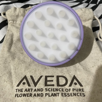 蘊活頭皮按摩刷立馬下單💸