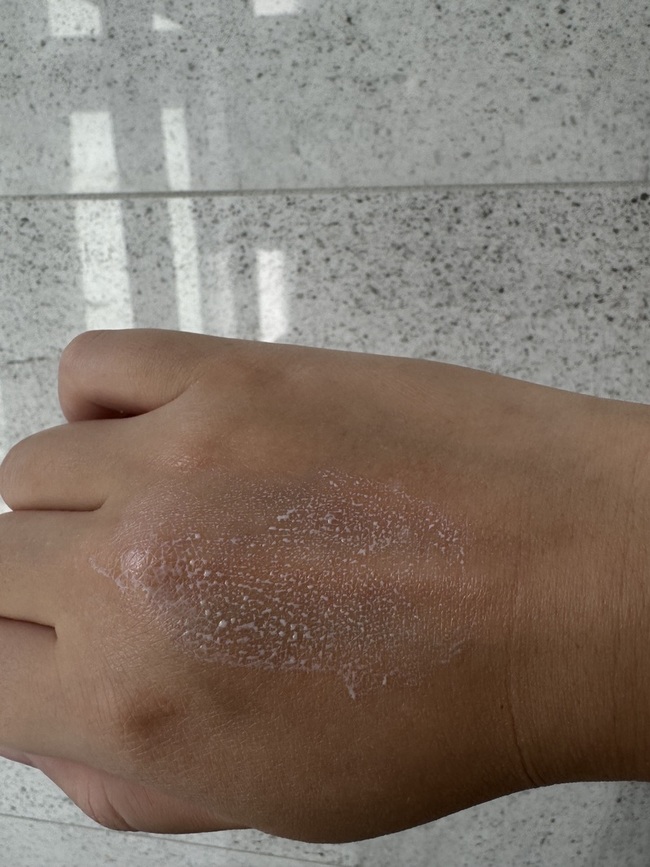 推開很像一般乳液一樣好推勻