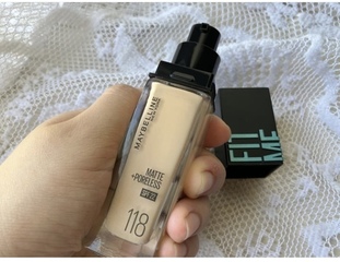 不用怕挑不到,可以用屈臣氏app試色(還蠻