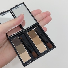 上面是日本購入下面是屈臣氏購入左邊：EX-