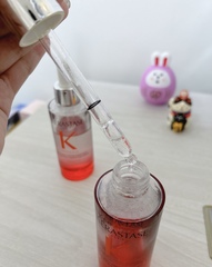 K.M - Kerastase 巴黎卡詩 粉漾芯生頭皮調理精華 使用心得圖片
