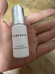 桂圓胖 - Erwachen 醒寤 御光淨白煥采油 使用心得圖片