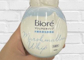 活力珊瑚 - Bioré 水嫩亮澤洗顏慕絲 使用心得圖片