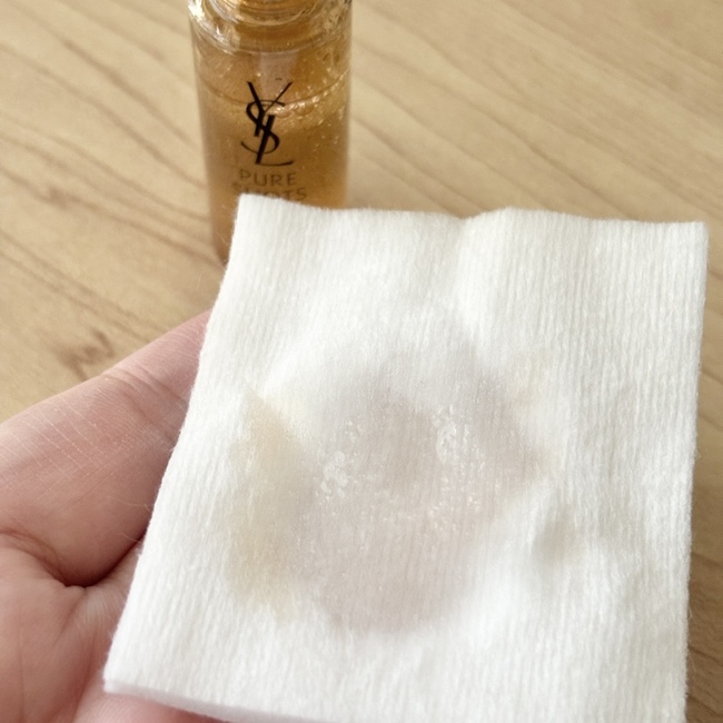 搭配化妝棉使用上也比較順手