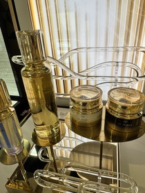 nanaco26 - Clé de Peau Beauté 肌膚之鑰 精萃光采柔潤保濕修護露II 使用心得圖片