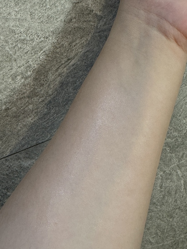 或是敷在膝蓋上真的好方便
