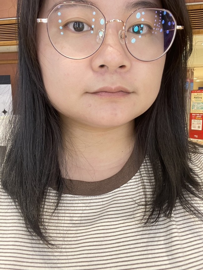 微直左側比右側明顯