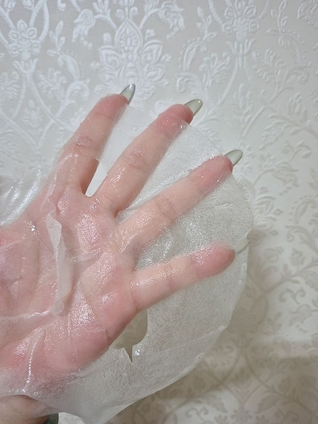 櫻花萃取深度提亮肌膚改善暗沈