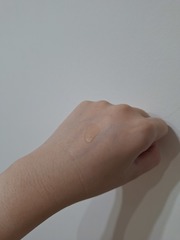 JILL WEN - AHC 瞬效保濕B5微導玻尿酸精華 使用心得圖片