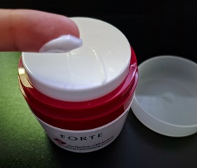 星涔 - FORTE Ceramide全效舒緩滋養霜 使用心得圖片