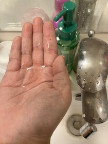 yabe94 - CHIC CHOC 奇可俏可 植萃舒活潔顏油 使用心得圖片