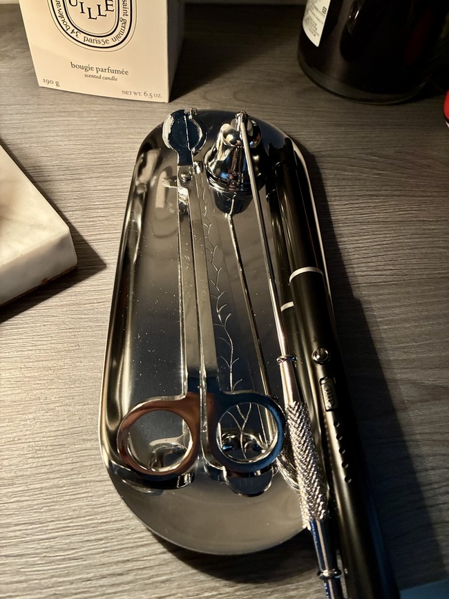 享受於是這組工具就當擺設了 享受於是這組工具就當擺設了